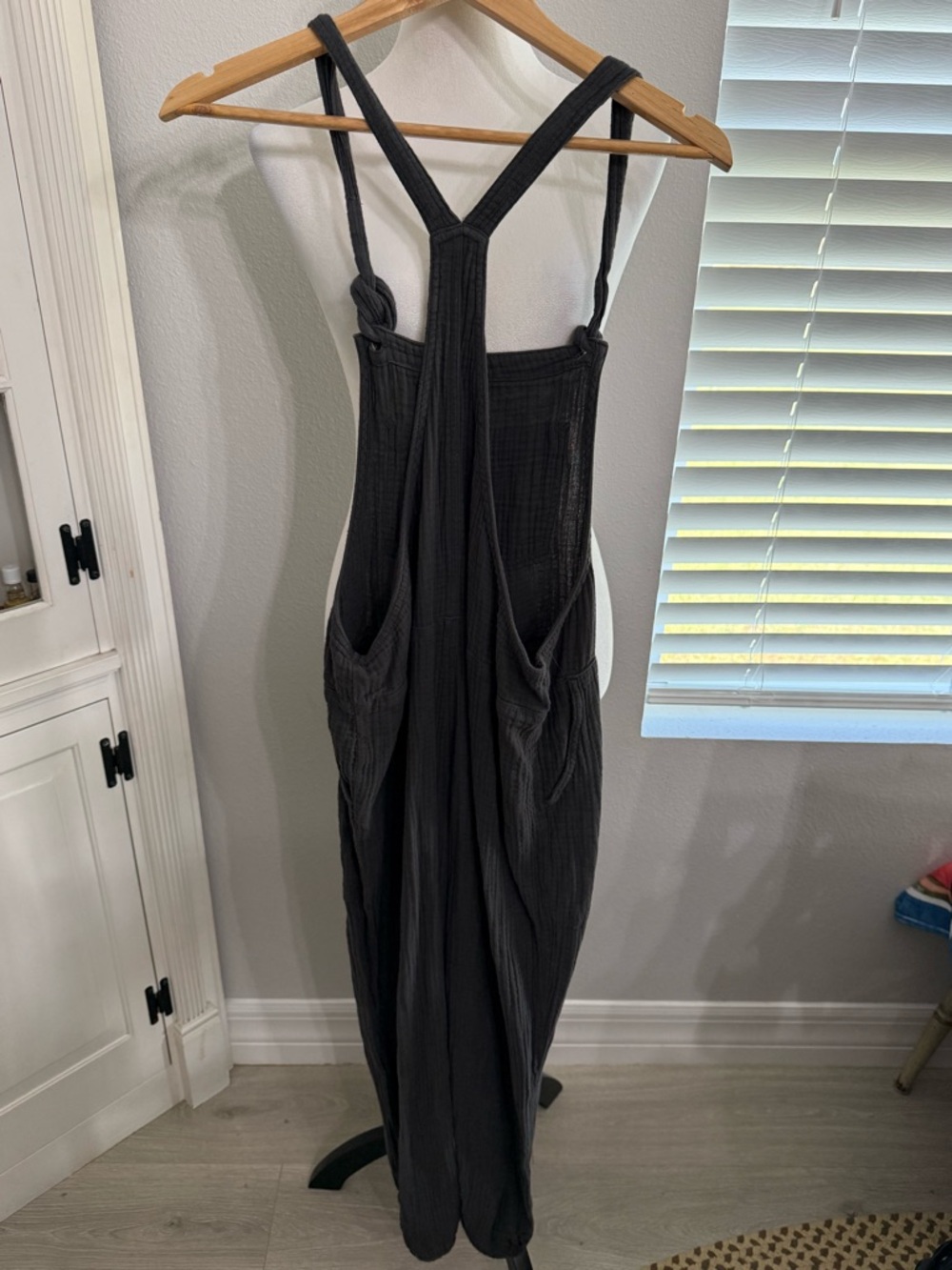 aerie Black Gauze Tie-Strap Overalls with Front Pocket - Picture 4 of 6